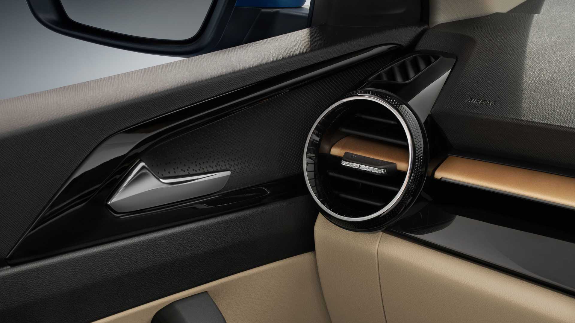 斯柯达Slavia官图发布！印度特供车，竟跟上潮流，放国内也不错