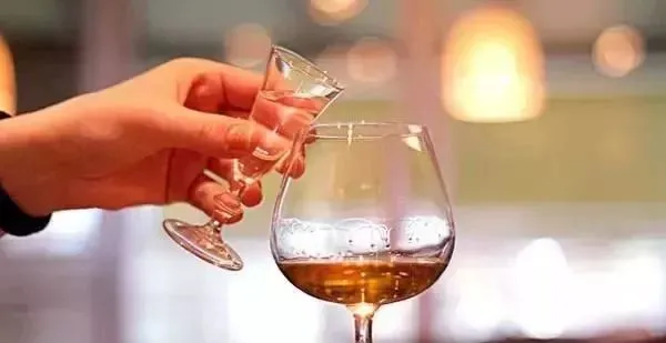 酒知识｜威士忌的六种经典喝法