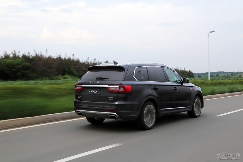 内外兼修的六缸增压SUV，实力究竟如何？试驾红旗HS7旗领版