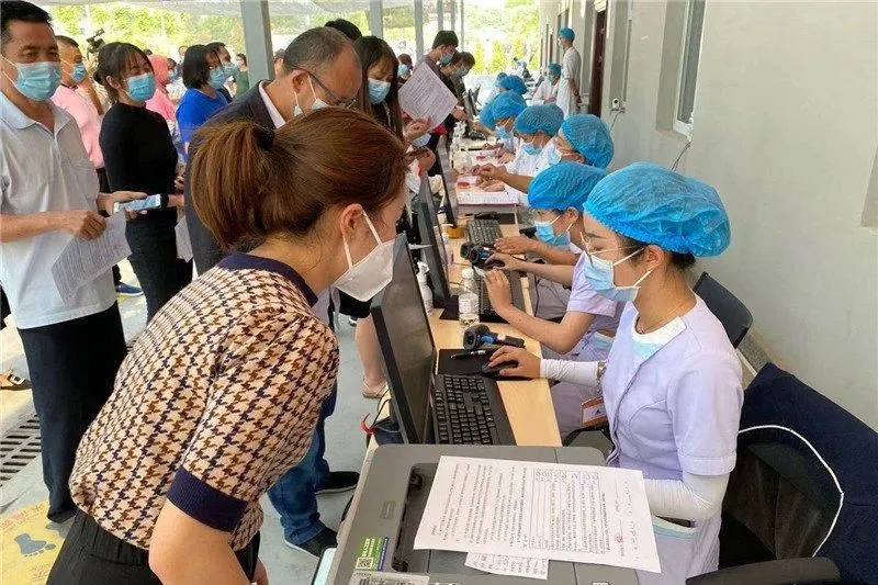 邻国纷纷“爆炸”，瑞丽死命扛住