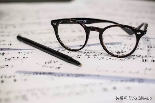 2020最新语文高考满分作文时事热点：抗疫前线外，我们能做什么？