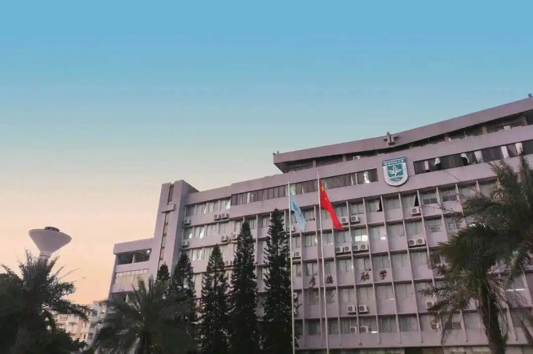 广东财经大学2021年本科招生咨询方式这里全都有