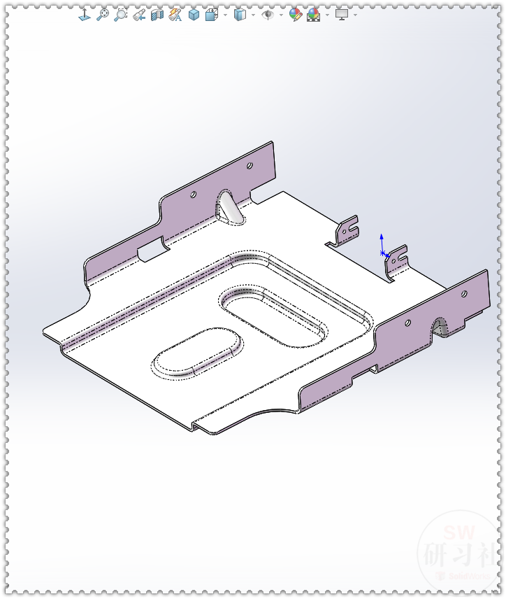 用SolidWorks画的钣金底壳，需要画两个成形工具，所以步骤比较多