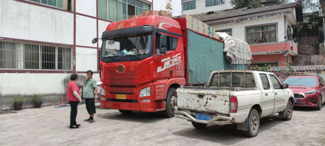 围猎茅台镇,金钱永不眠