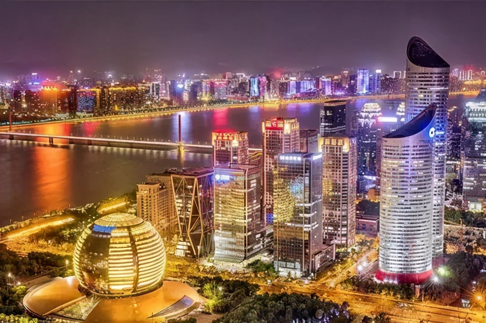 是哪的省会(经济水平差不多,也不在中心位置,杭州为何能成浙江省会?