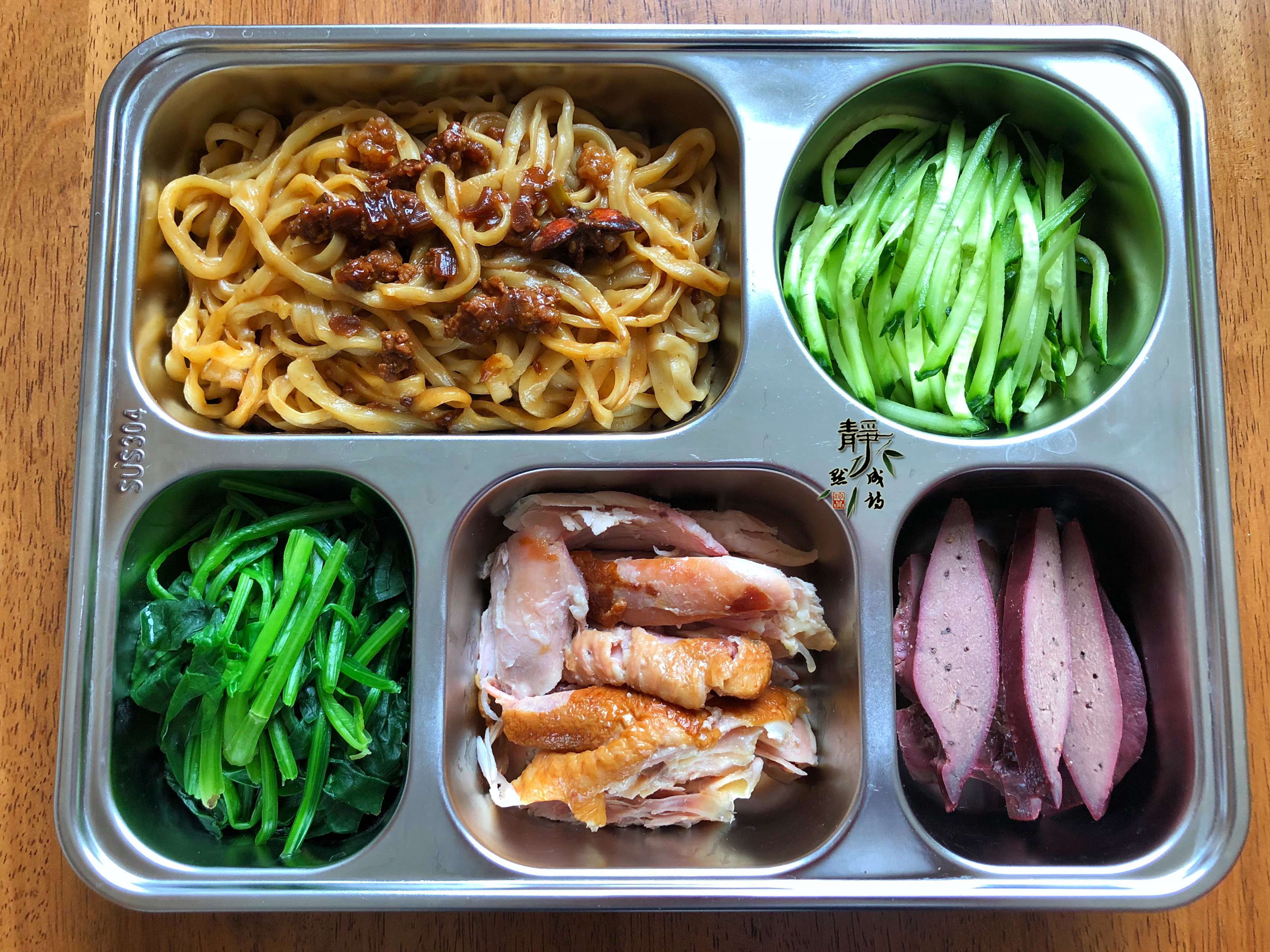 我家小学生11月第1周午餐，每天变花样，有几道菜特别推荐