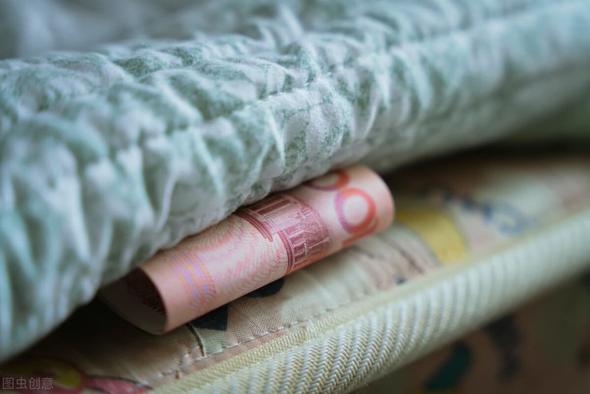 夫妻婚内借钱也能“同床眠，明算账”？满足这些情况，离婚后可按“条”讨债