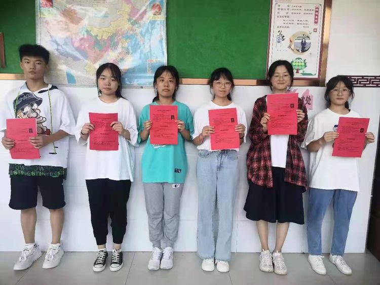 立德树人传捷报 素质教育结硕果—清丰县第二初级中学中考再创辉煌