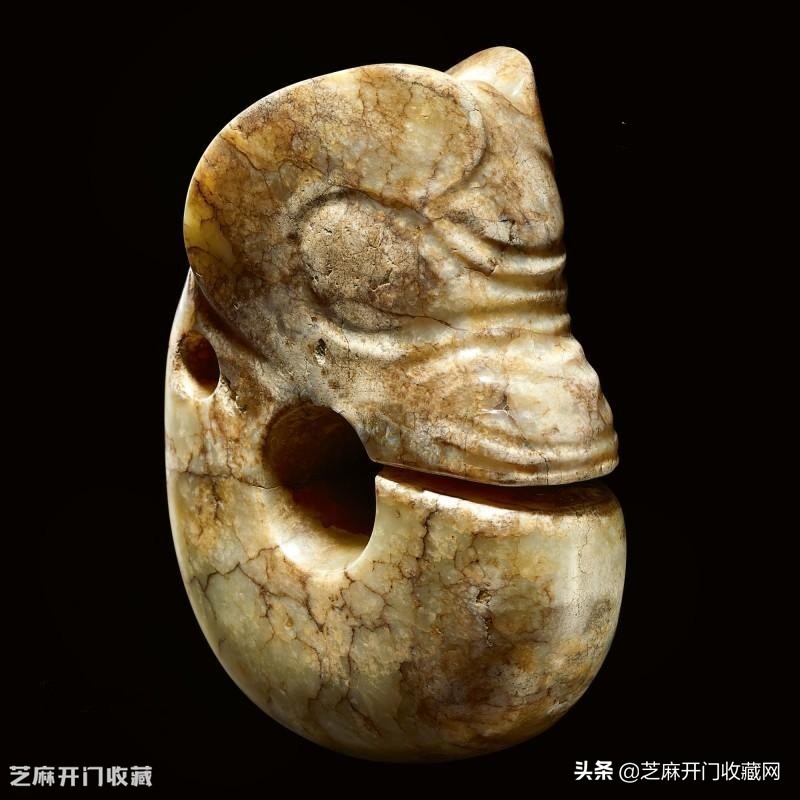 玉猪龙属于新石器时代的什么文化