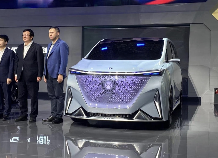 2021广州车展：合创全新概念MPV首发亮相