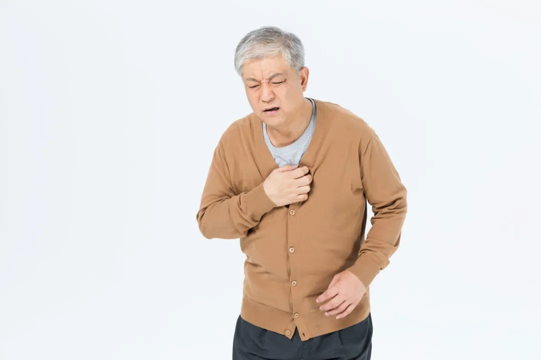 咳嗽引起胸痛的12种常见病因分析