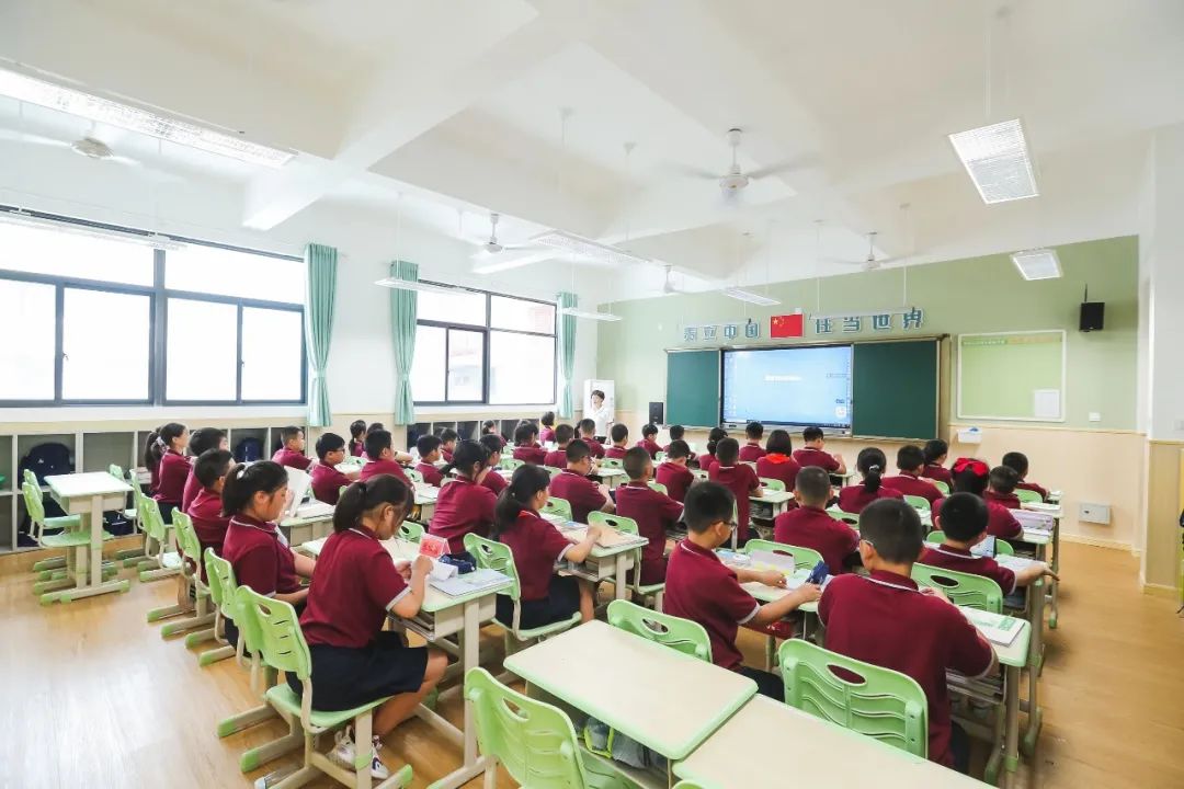 教育园区冉冉升起的一颗新星｜实地探访绵阳东辰聚星国际学校