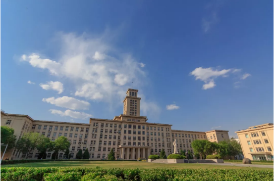 坐拥15位两院院士，2个学科进入全球前1‰！这所百年名校实力顶尖！