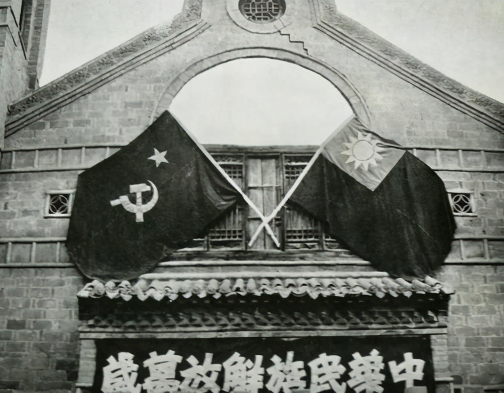 十大元帅1943年谁的级别最高：罗荣桓仅次于朱德和彭德怀，排第三