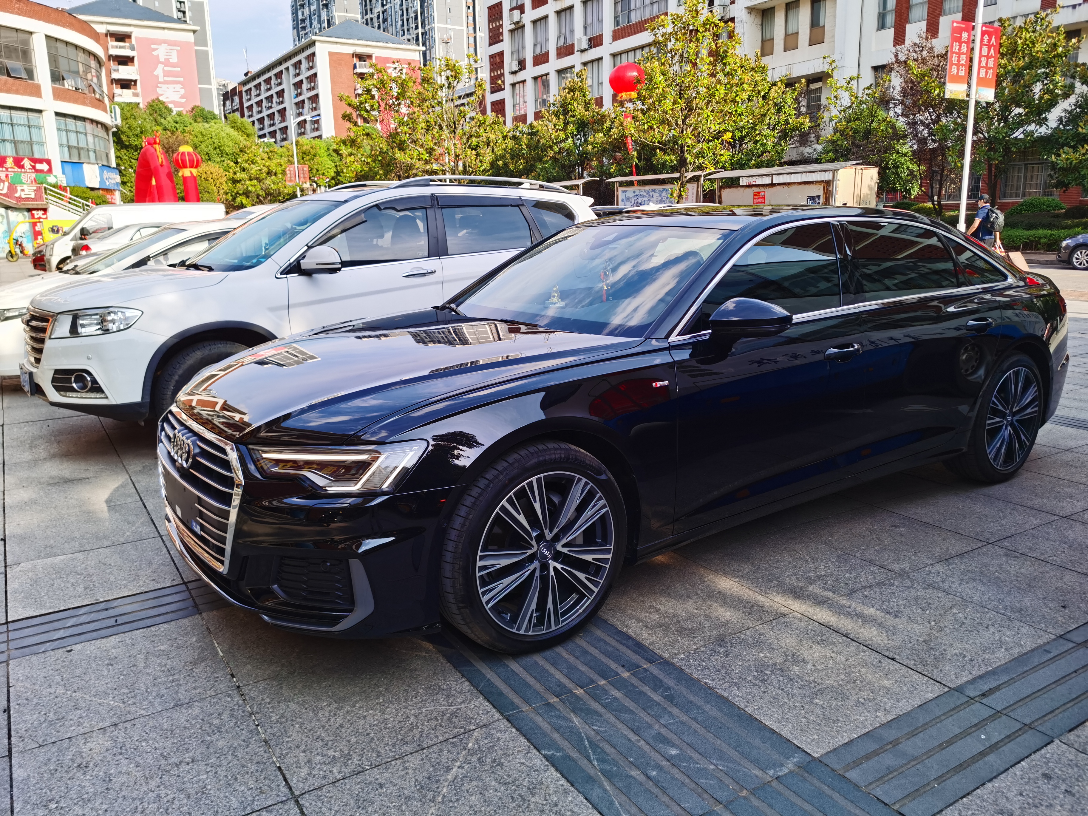 2.0T加双离合，带 quattro的奥迪A6L开了5千公里后，车主很满意