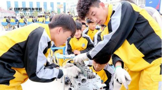 “大专生”是不是大学生？答案不太好听，专科生要看清自己