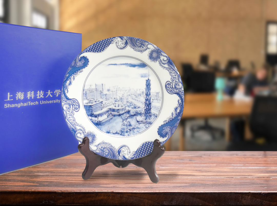 毕业快乐！沪上39所院校的毕业礼品，你最心仪哪种？