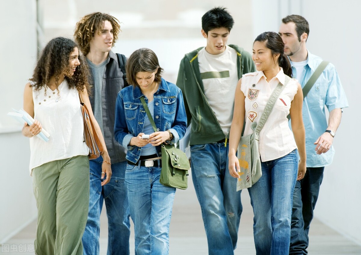 担心寝室相处不和谐，舍友相处牢记几点，关系更和谐