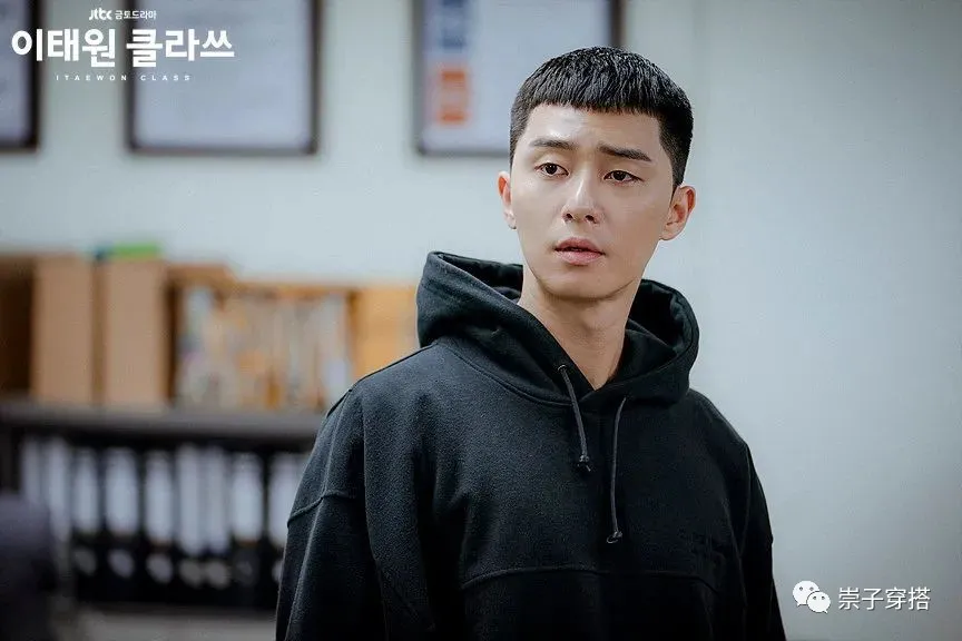 男生短发常见有哪些，你又适合理什么短发崇子穿搭 今天