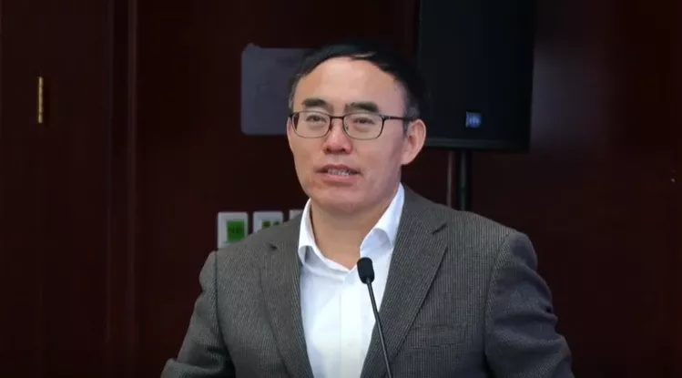破解睡眠医学困境，让复杂的研究转变为大众能够理解的健康管理手段与方法
