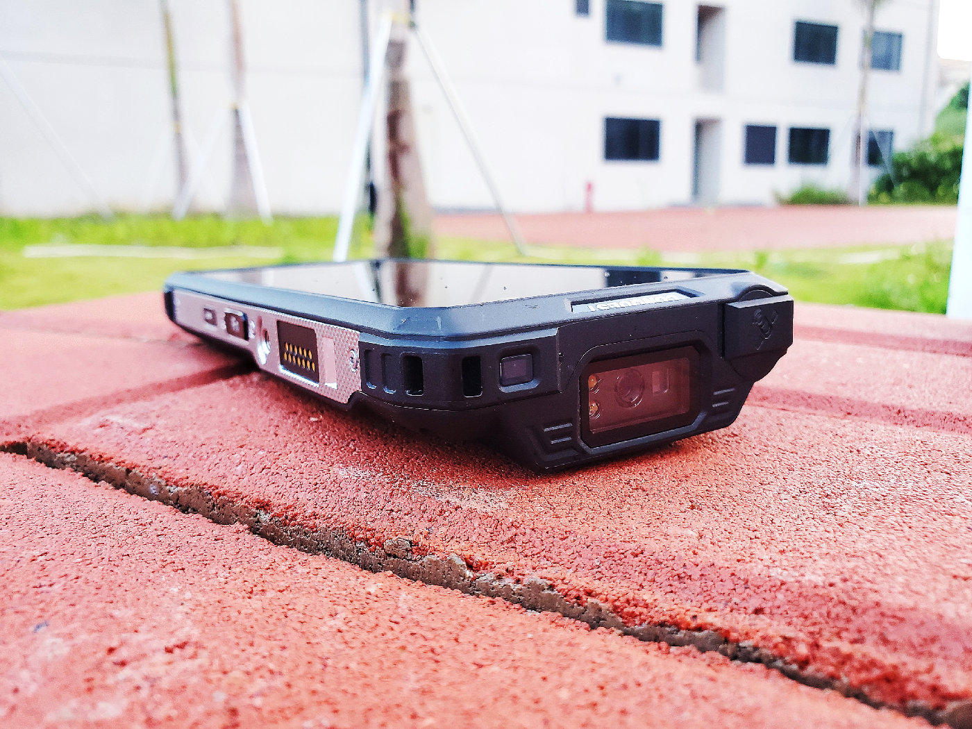 「新品曝光」红外热成像多模北斗定位手机征服S19评测