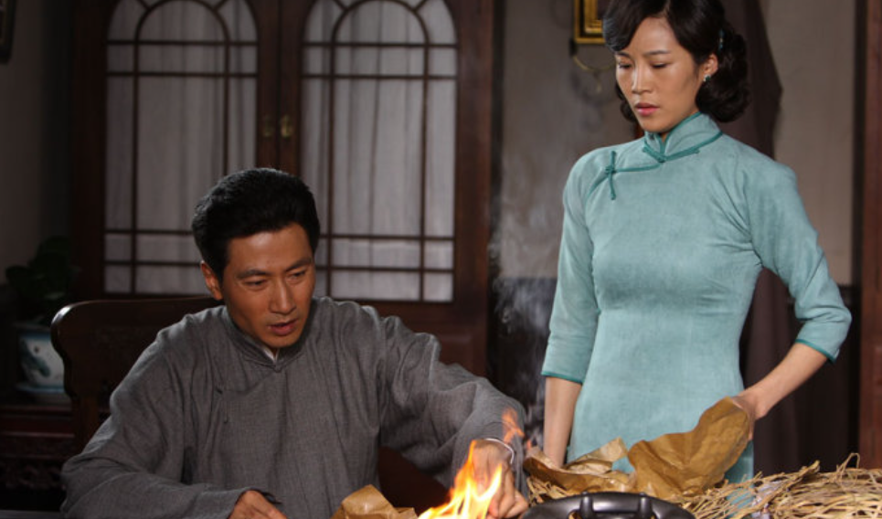 《黎明之前》11年演员格局大变样，女配角嫁星二代，大反派成一线