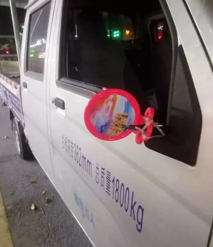 搞笑合集：屈原为什么非要在端午这一天投江呢？
