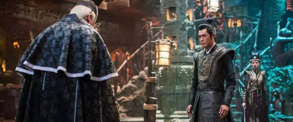 《武林怪兽》——土嗨、尬演、品味低,国产烂片的标准配置