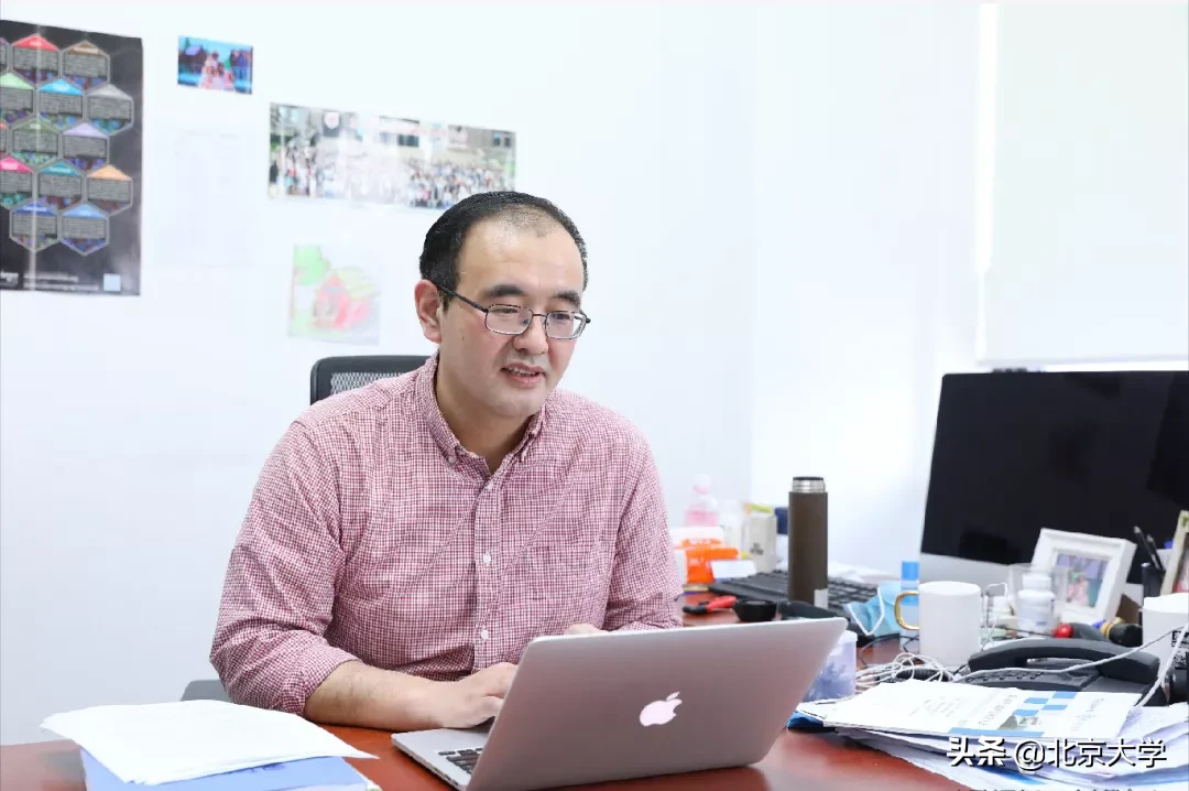 探寻新冠病毒的“生物密码”——北大生命科学学院陆剑课题组开展新冠病毒演化动态研究纪实