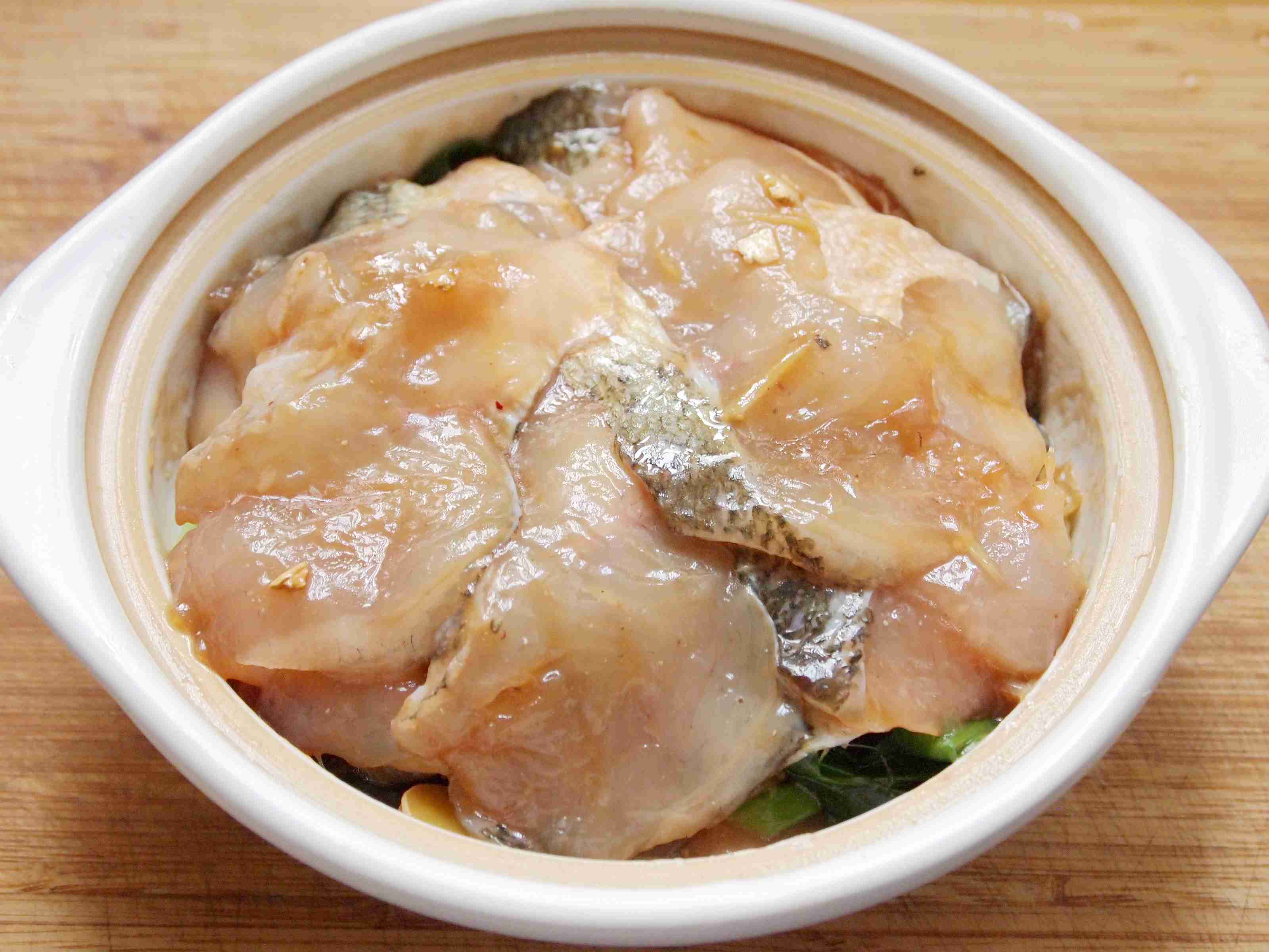 糟熘鱼片怎么做(7步教你营养好吃的糟溜鱼片)