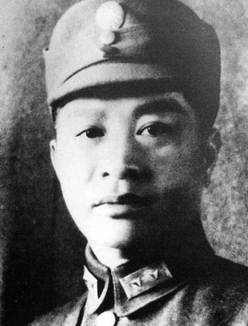 叶挺夫人李秀文旧照曝光，兴县汽车站历史影像引关注