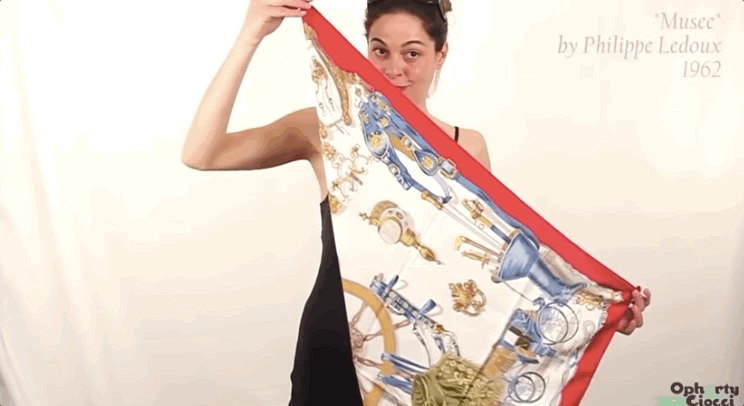 跟着爱马仕，3分钟学会一条丝巾的八种系法