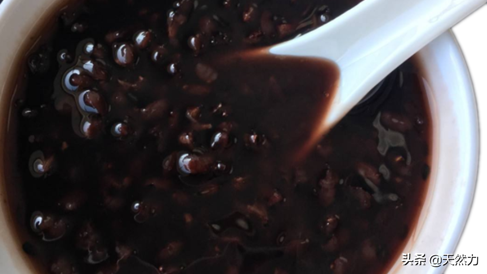 黑米粥怎么煮才能粘稠，教你小技巧让黑米粥又烂又粘稠