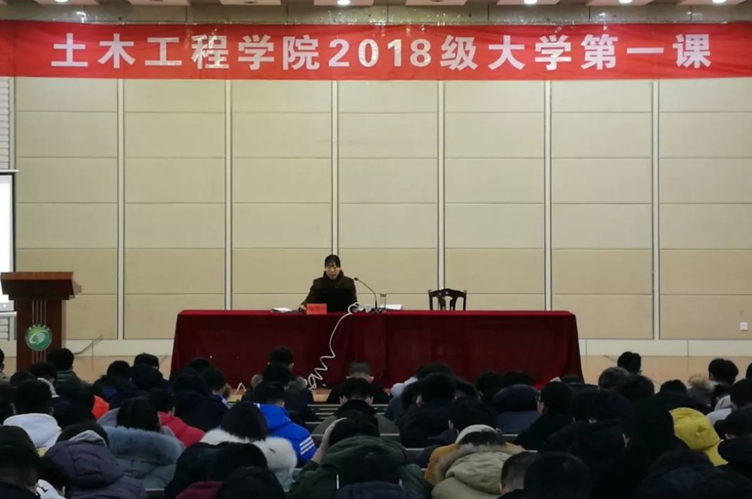 大学新生自我介绍，不适合讲这三句话，否则容易找不到朋友