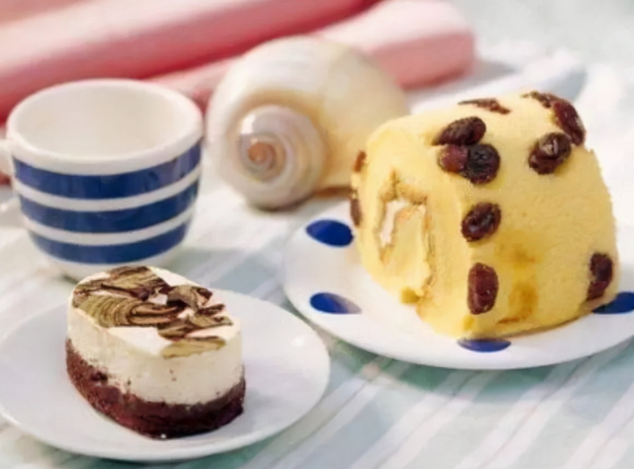 脸上皱纹多不能吃盐吗？提示：若想皱纹少，3种食物少往嘴里送