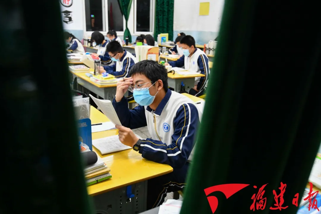 现场实拍！福建高三小哥哥、小姐姐们开学第一周，生活学习是这样的！