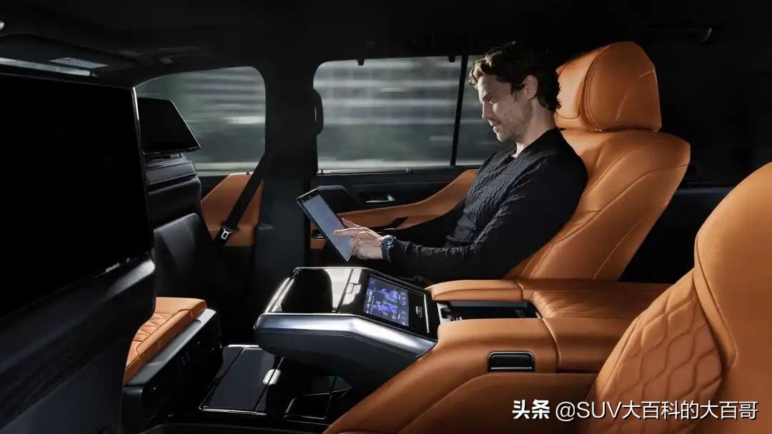 精装版兰德酷路泽？新一代雷克萨斯LX发布，越野车也可以很豪华
