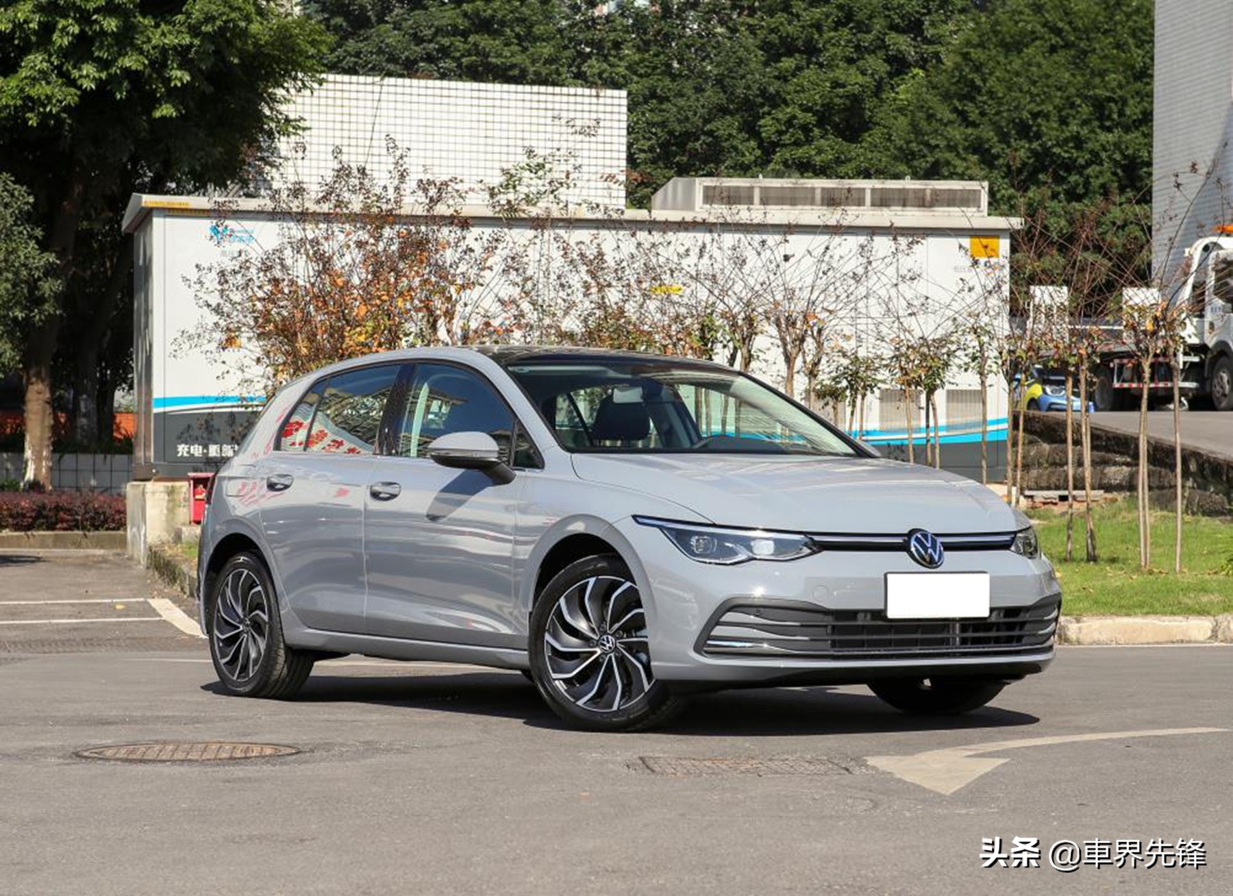 最受年轻人喜欢的大众车，被誉为“小钢炮”，聊一下大众高尔夫
