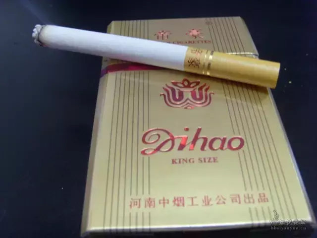 软包玉溪烟多少钱一包(邓州人最爱抽的十几款香烟，有些已经成为历史……)