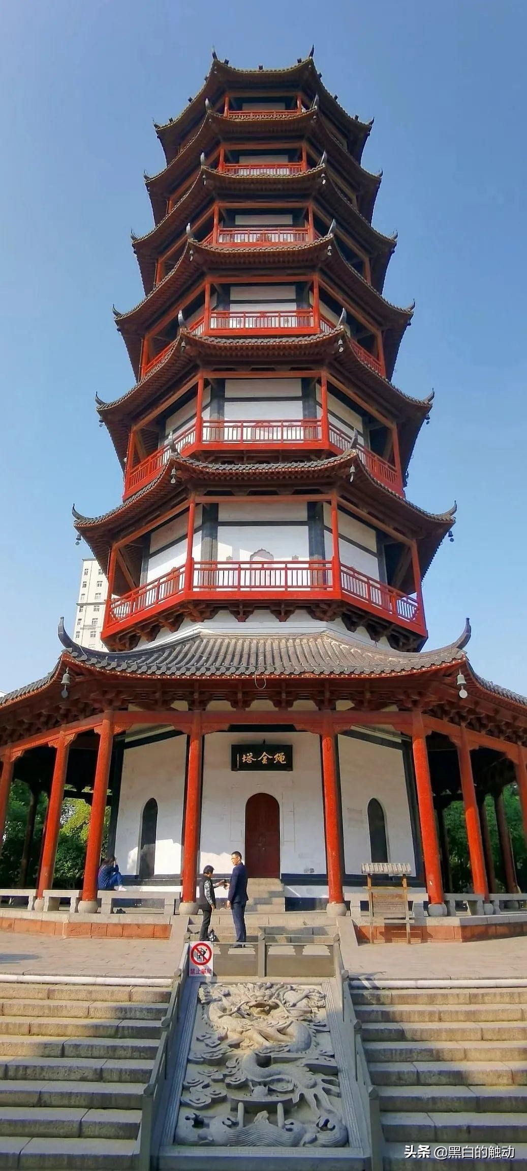 南昌，不止有滕王阁，还有世界第二的超级喷泉和世界第三的摩天轮