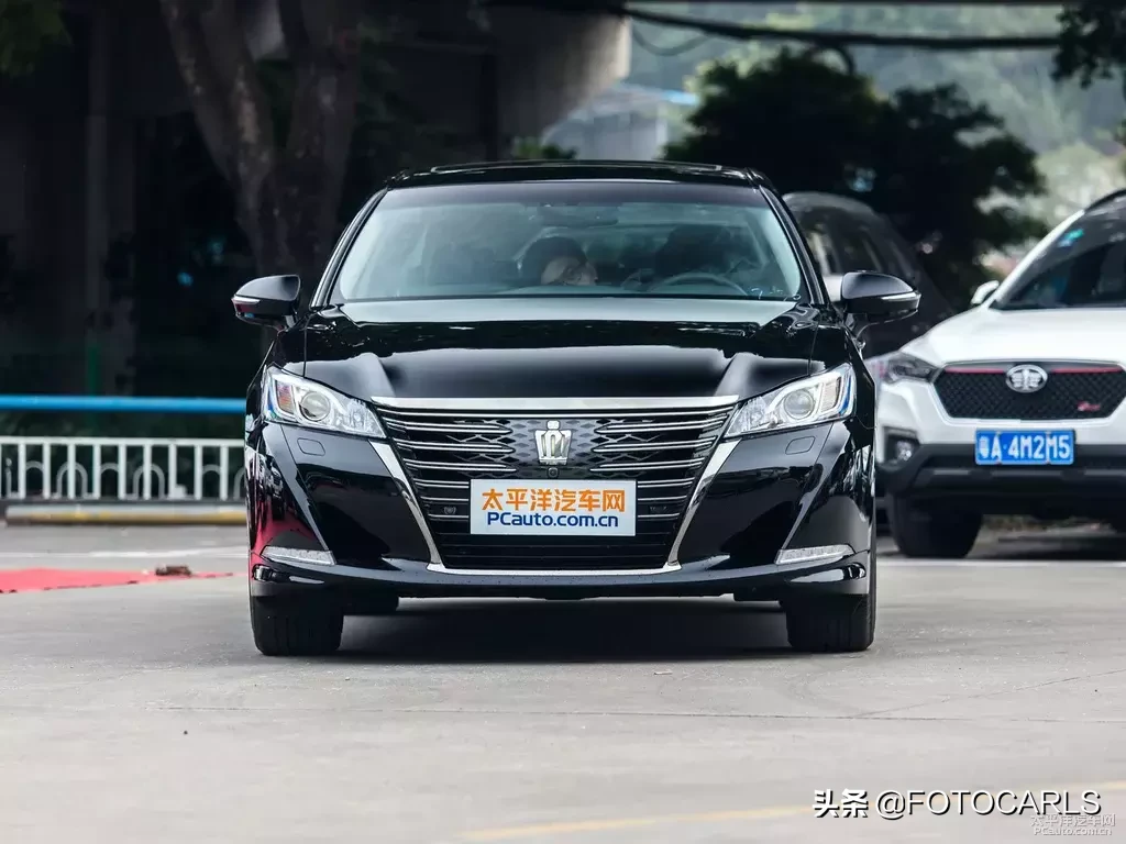 下面10位中型豪华轿车,你会怎么选?