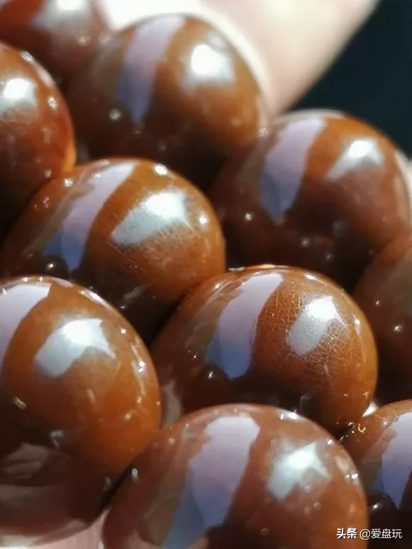 好看又不贵，但拉风！这17种小众手串，你玩过几种