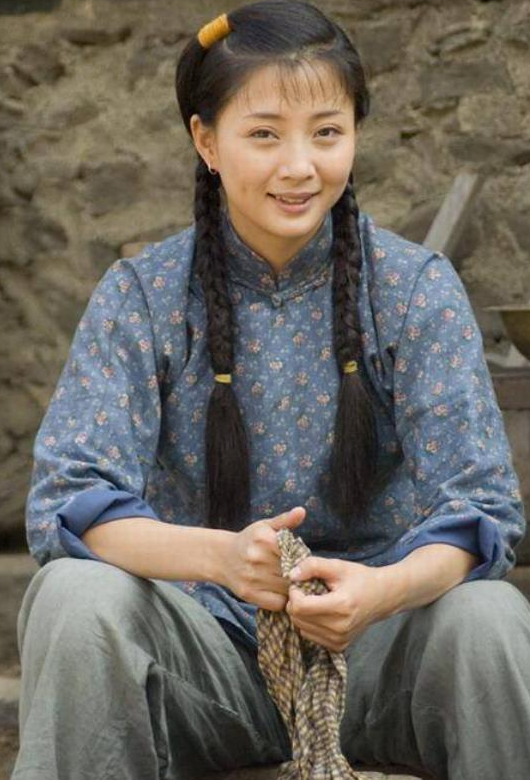 演“农妇”出神入化的8大美女，没有刻意扮丑，只有全情投入