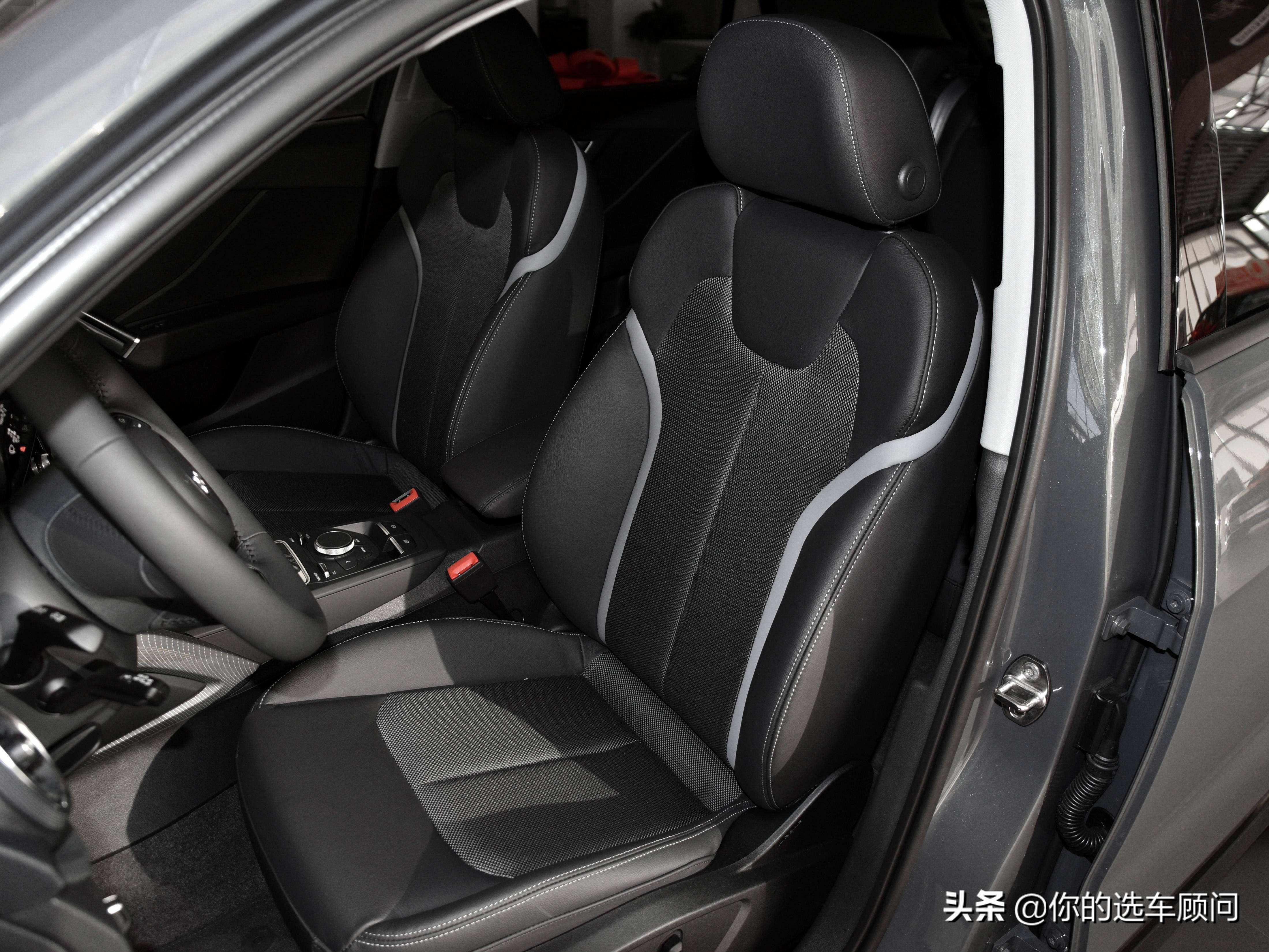 6.1L油耗的德系豪华SUV，21.88万起售还有优惠，实拍奥迪Q2L
