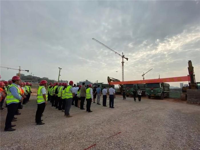 硬核消息：龙岗新区“哈啰礼徳学校”一年学费相当于房子首付