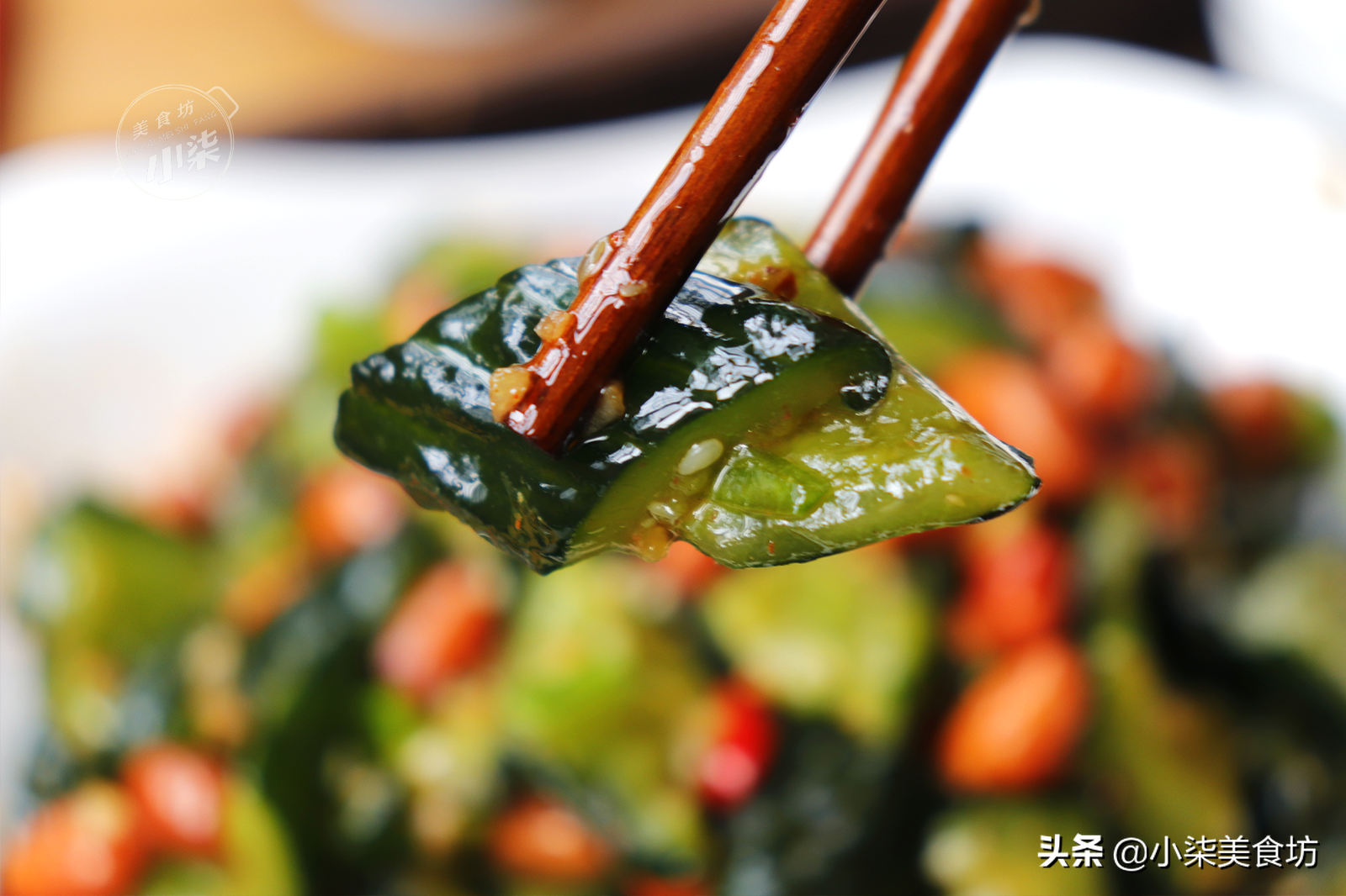 饭店的凉拌黄瓜为什么那么好吃？原来做法这么简单，5分钟就学会