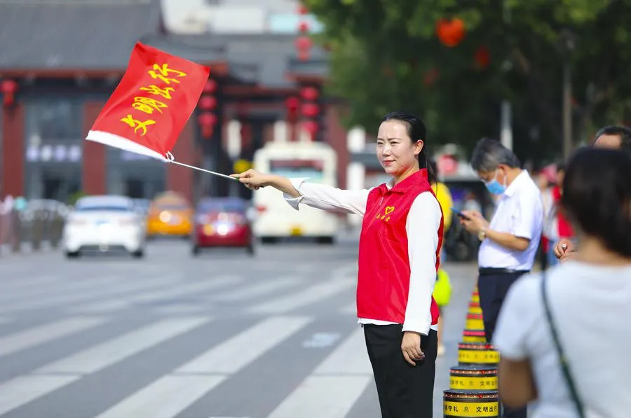 西安中超旅行社为什么要兜一圈(周末哪里去？一起做公益！)