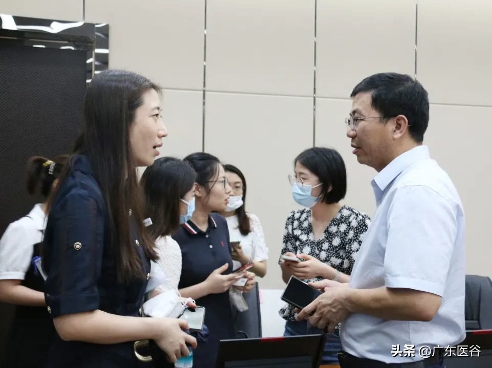 行业大咖齐聚珠海高新区，共话生物医药未来
