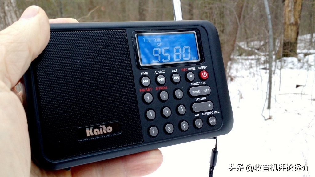 美国人也喜欢收音机兼插卡音箱，请看Kaito KA108的评测