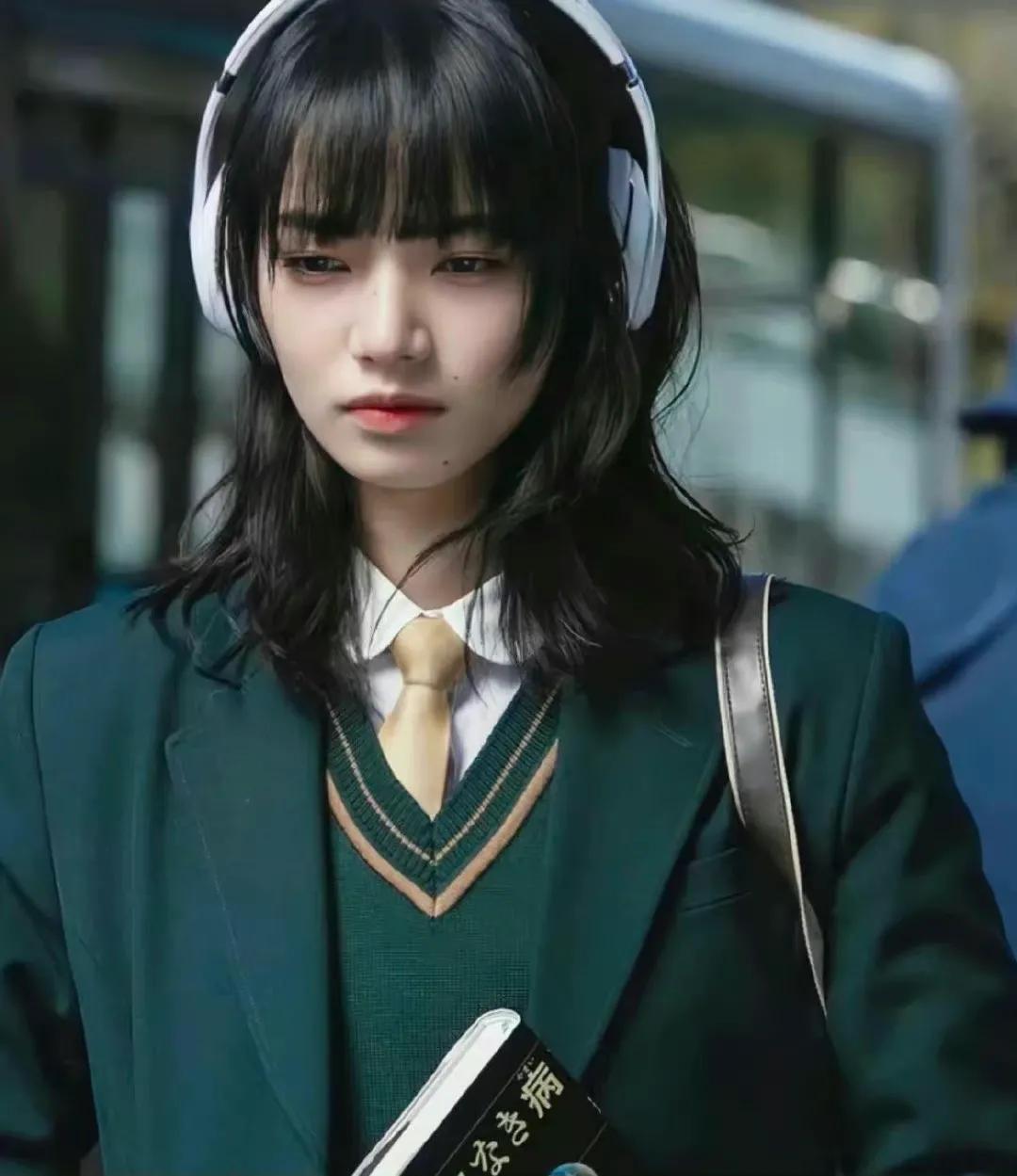 审美积累 小松菜奈 天天看点